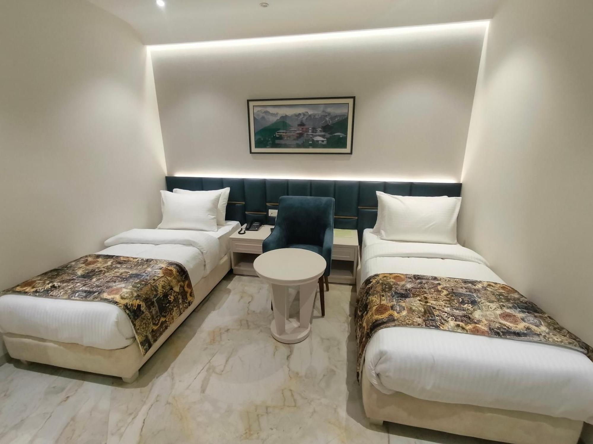 Hiraya Hotels Mohali 외부 사진