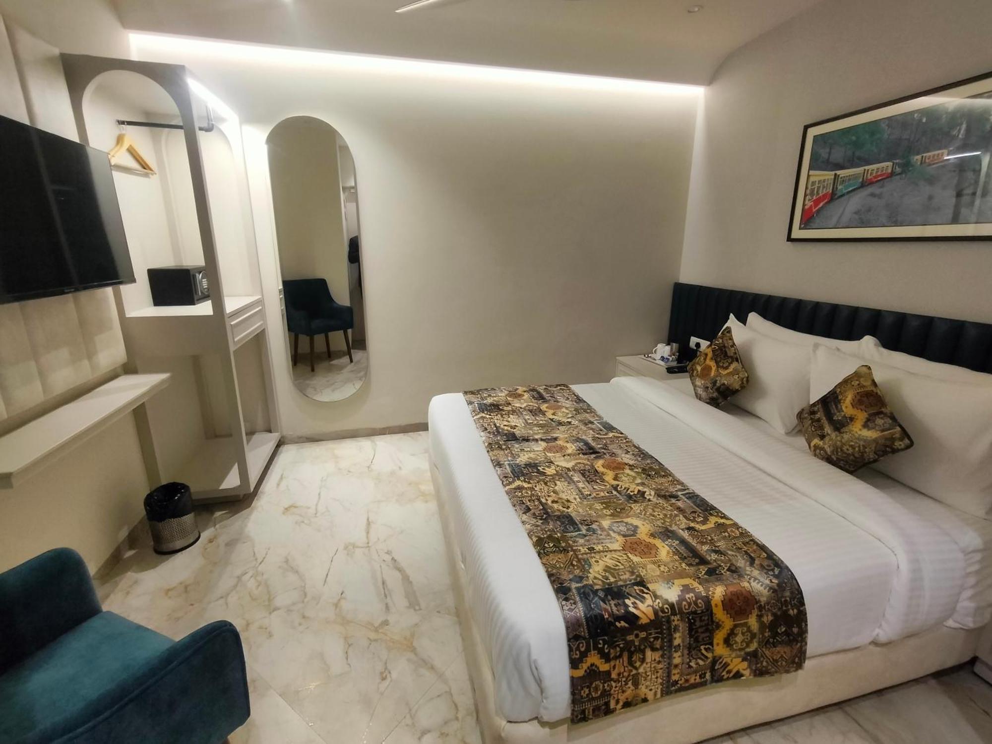 Hiraya Hotels Mohali 외부 사진