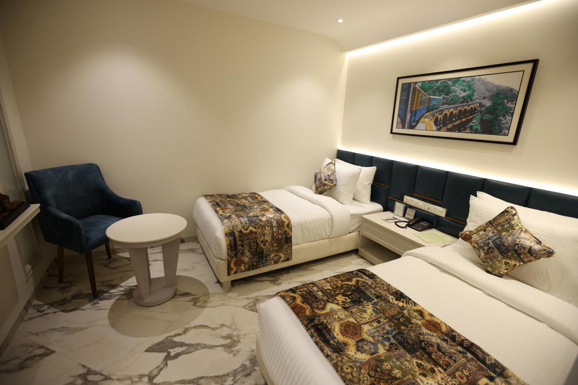Hiraya Hotels Mohali 외부 사진