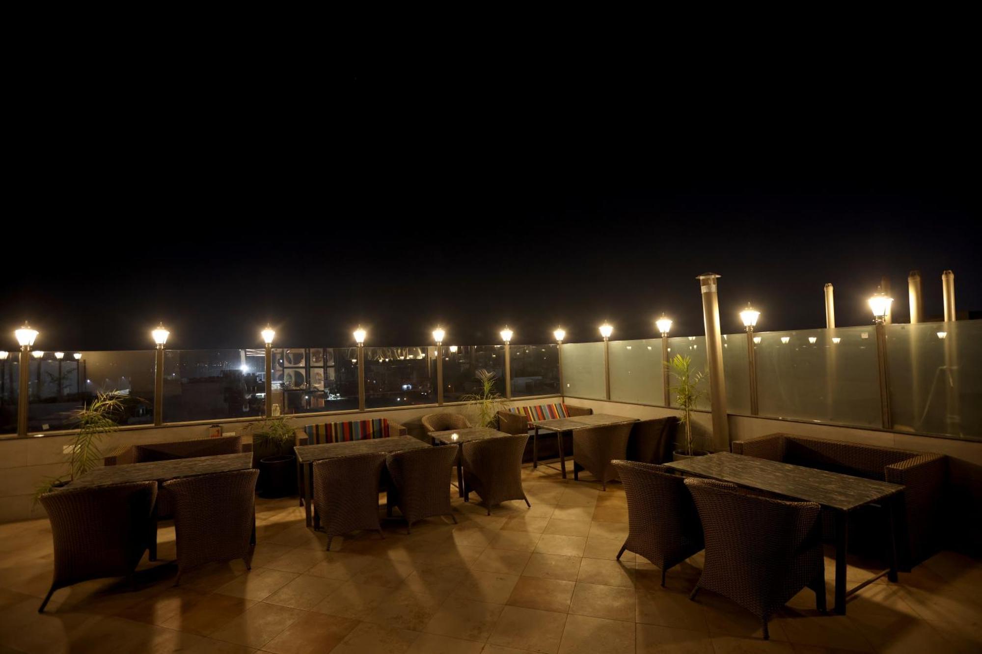 Hiraya Hotels Mohali 외부 사진
