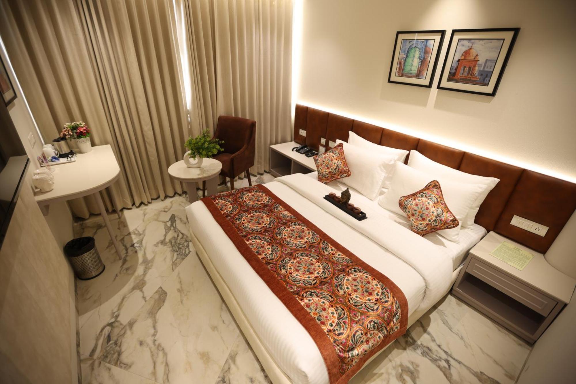 Hiraya Hotels Mohali 외부 사진